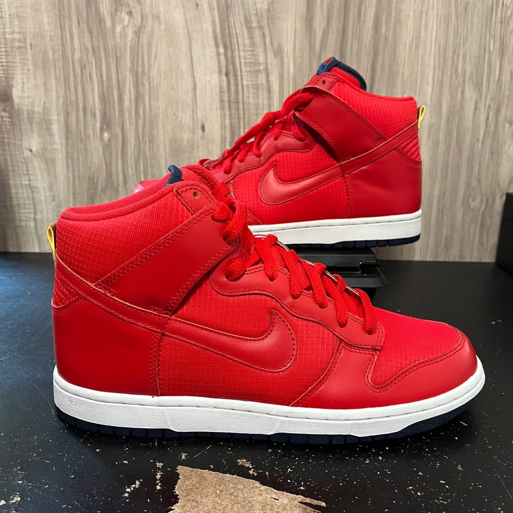 Nike Dunk High USA 2012 Size 9  Mens 317982-609